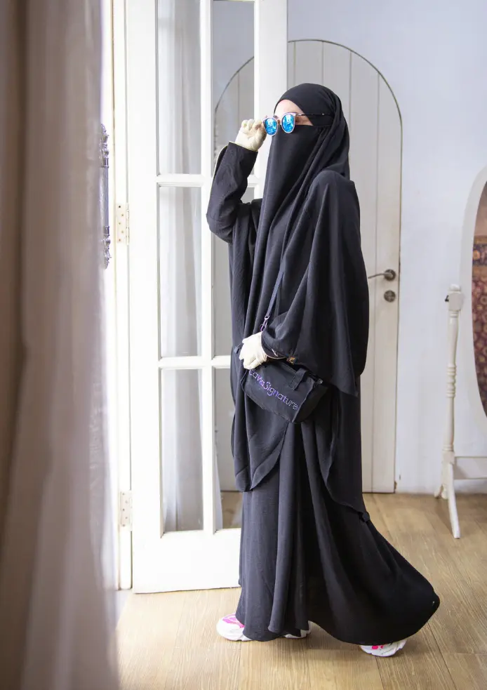 Alifa Series Black Modest-Wear Collection verified product photo 1
